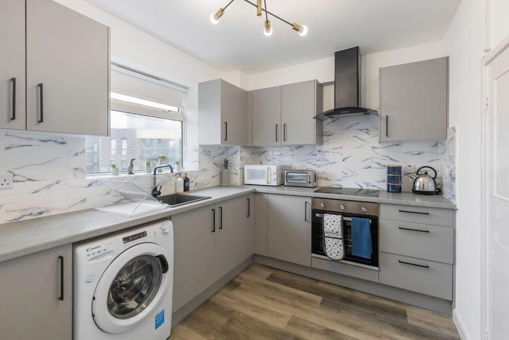 런던 Shard View 2Br Next Tower Bridge 아파트 외부 사진
