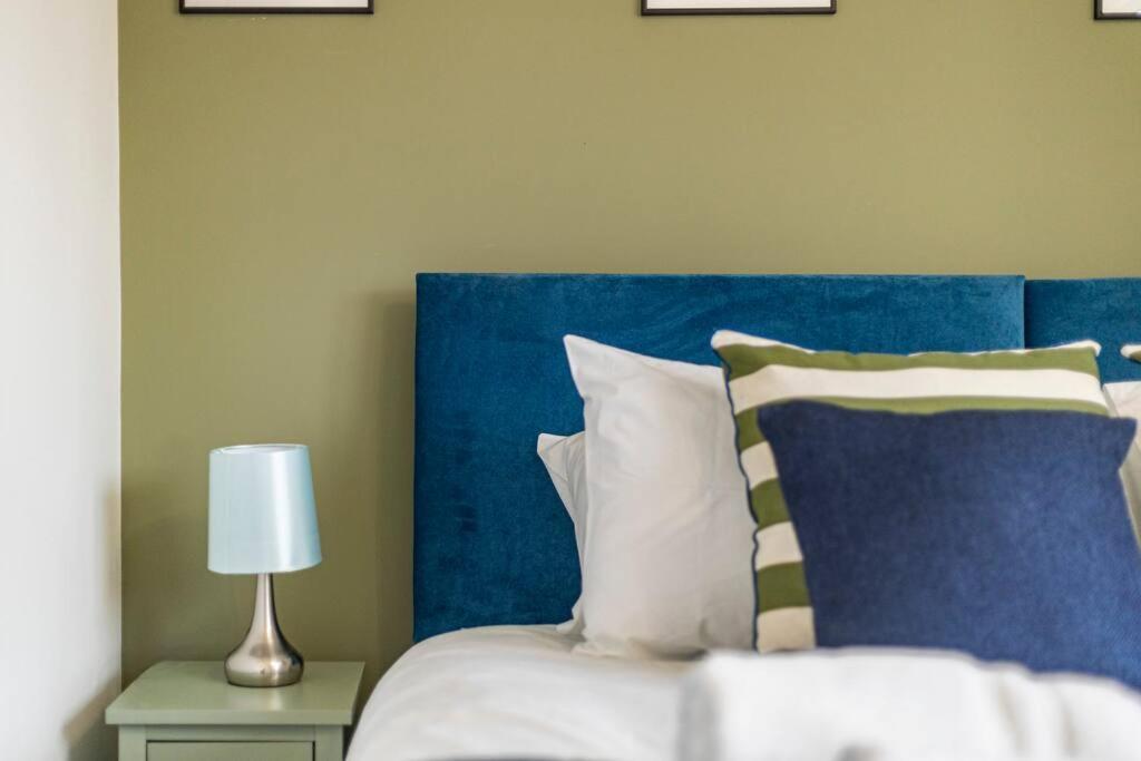 런던 Shard View 2Br Next Tower Bridge 아파트 외부 사진